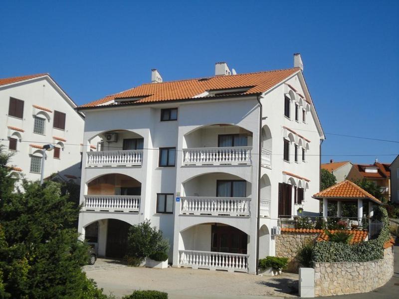 Apartments Katarina K มาลินสกา ภายนอก รูปภาพ