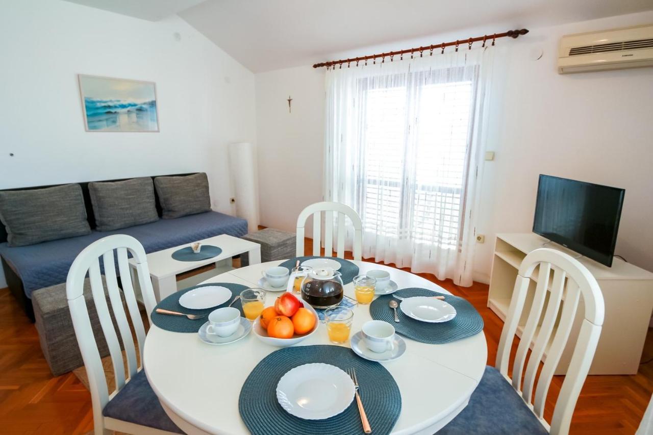 Apartments Katarina K มาลินสกา ภายนอก รูปภาพ