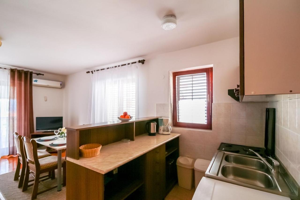 Apartments Katarina K มาลินสกา ภายนอก รูปภาพ