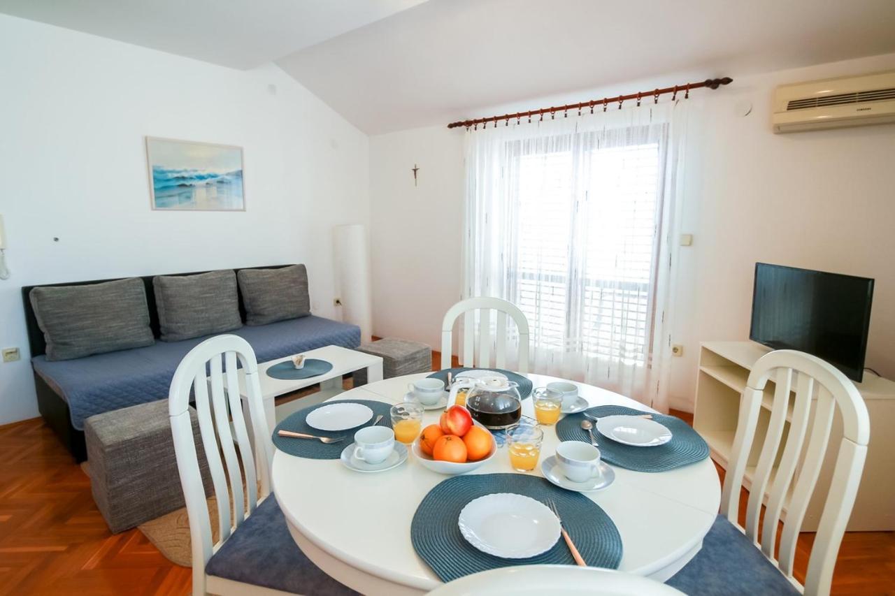 Apartments Katarina K มาลินสกา ภายนอก รูปภาพ