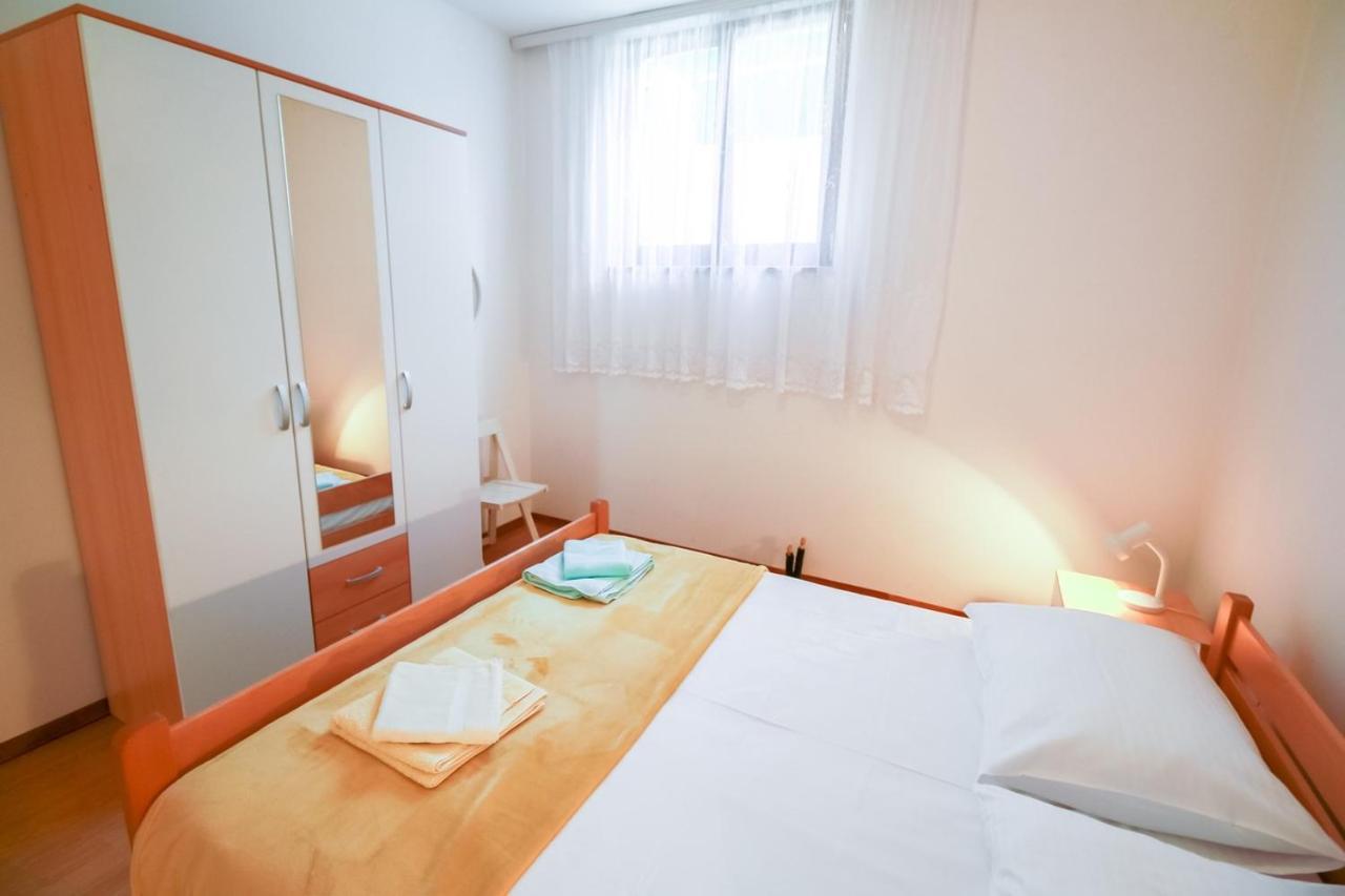 Apartments Katarina K มาลินสกา ภายนอก รูปภาพ