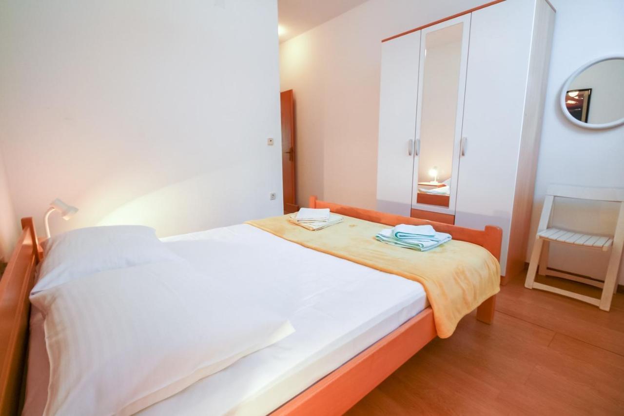 Apartments Katarina K มาลินสกา ภายนอก รูปภาพ